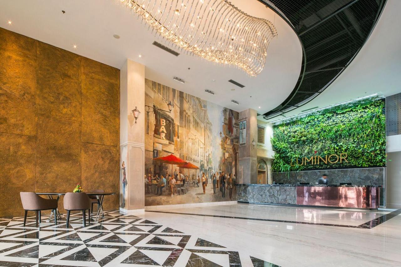 Luminor Hotel Pecenongan Jakarta By Wh Exterior photo