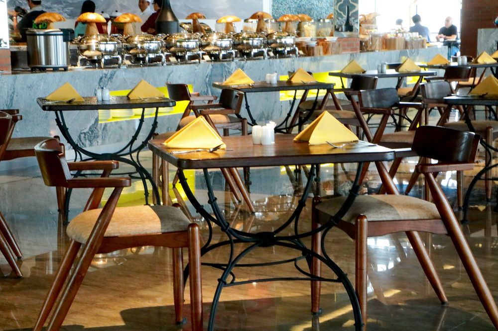 Luminor Hotel Pecenongan Jakarta By Wh Exterior photo